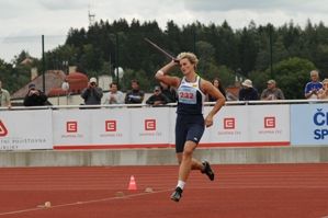 B.Špotáková