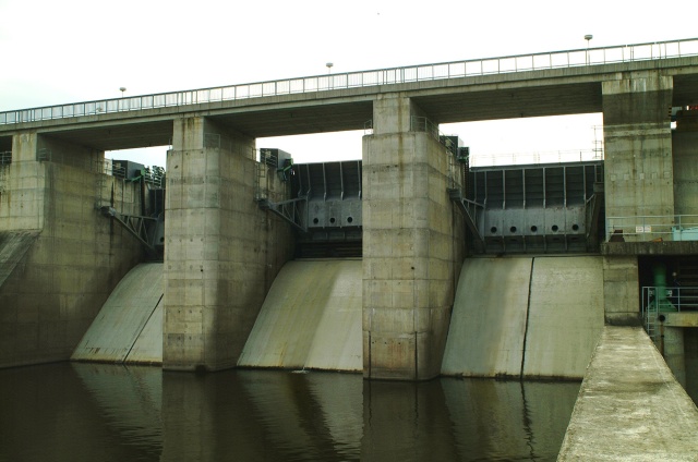 The Hněvkovice Hydro Power Station