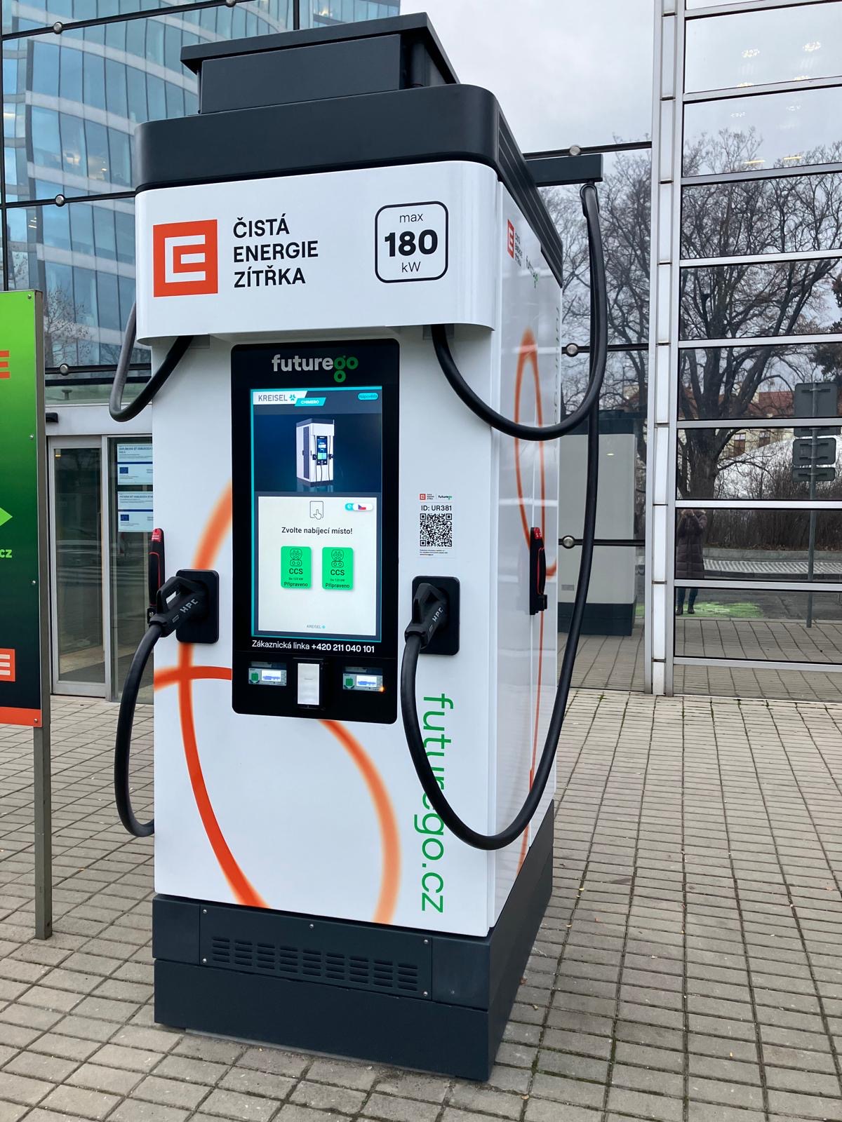 Elektromobilita na vzestupu. Dobíjecí stanice ČEZ v prvním čtvrtletí dodaly o 70 % více elektřiny než loni