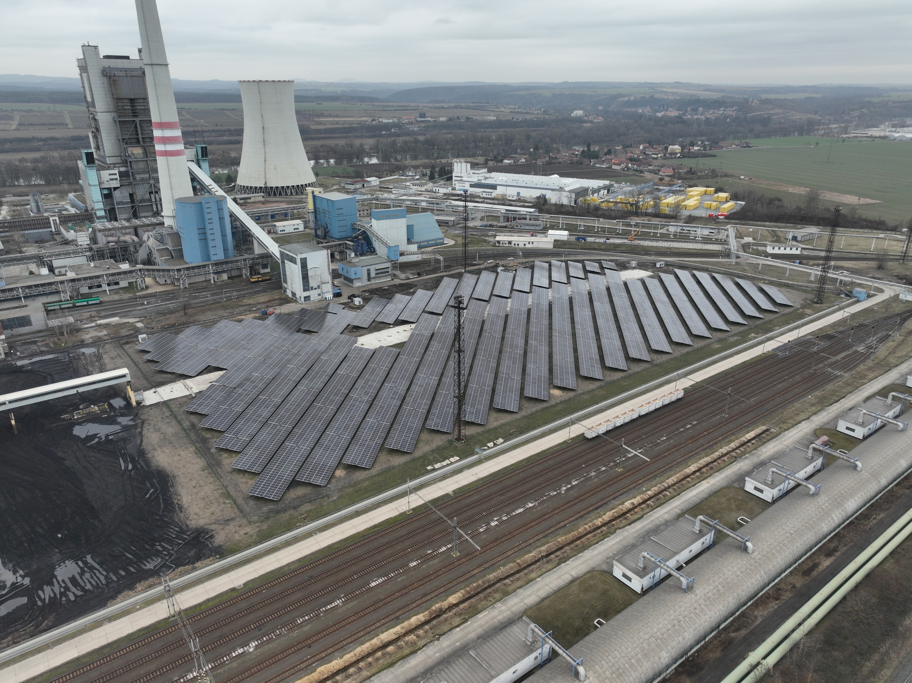 Fotovoltaická elektrárna Mělník Skládka paliva