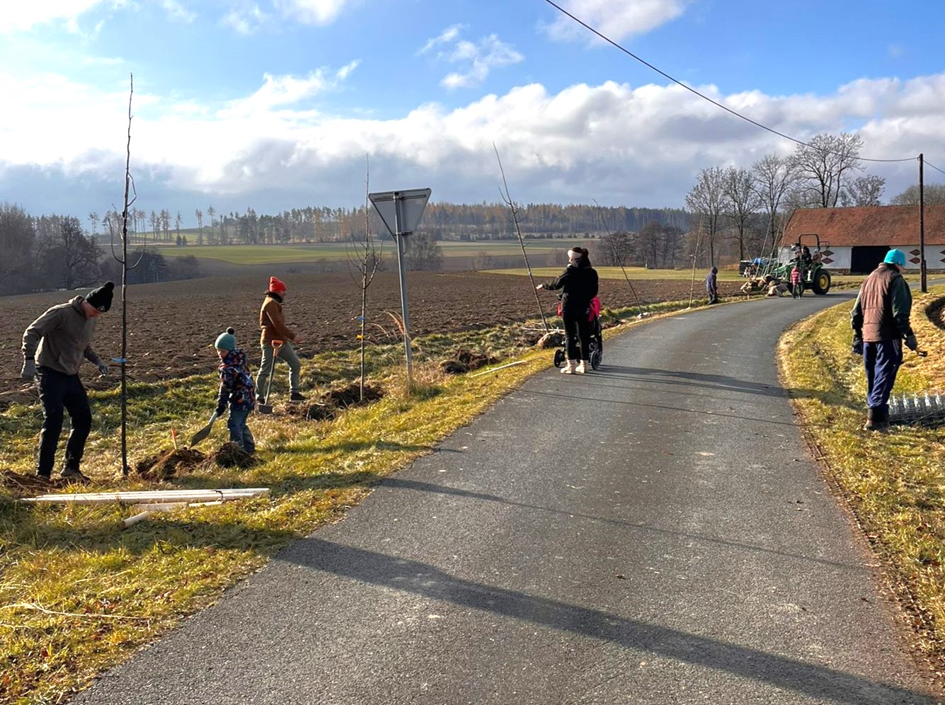 Grant Stromy Petrova Lhota