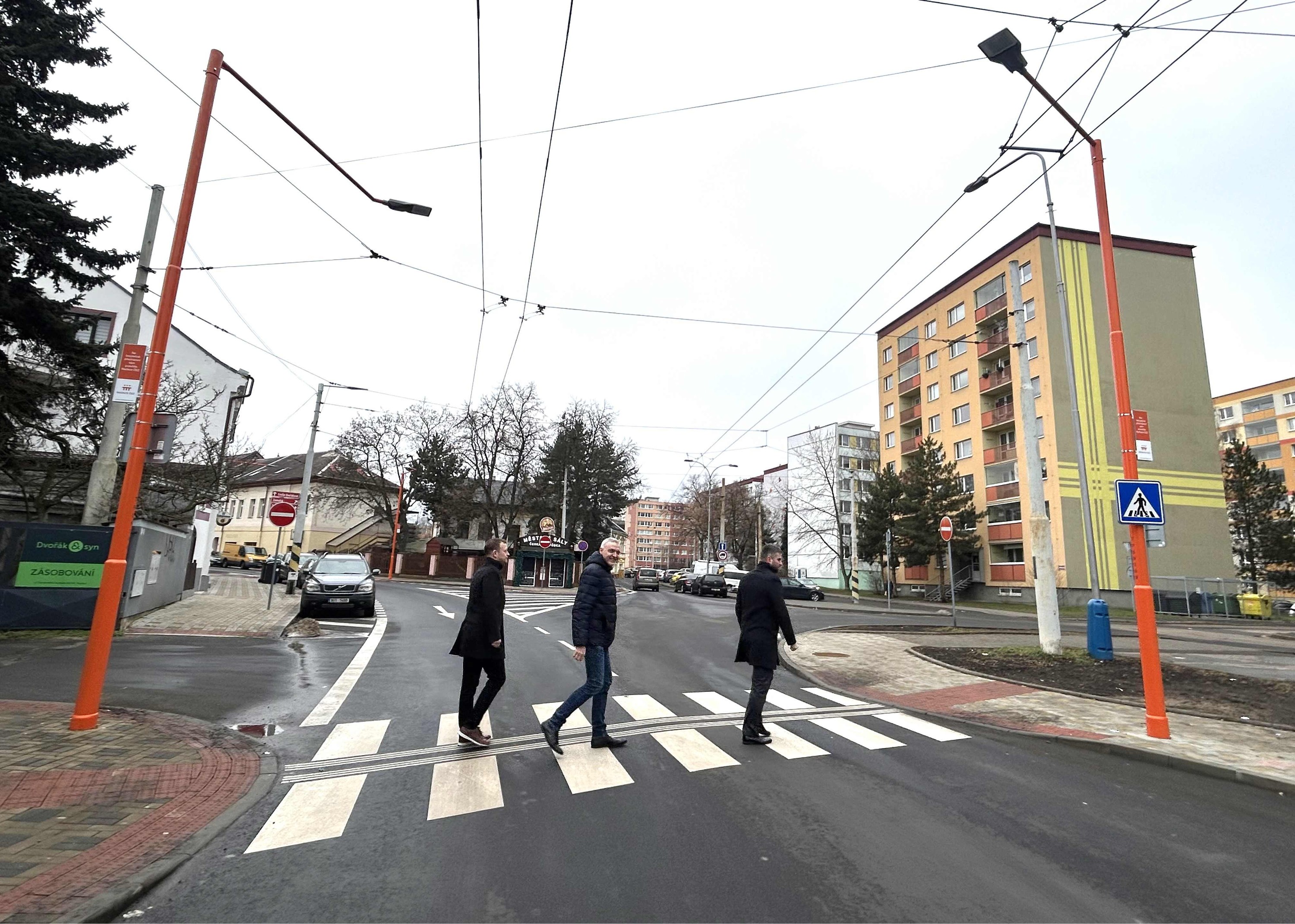 3x Oranžový přechod Teplice