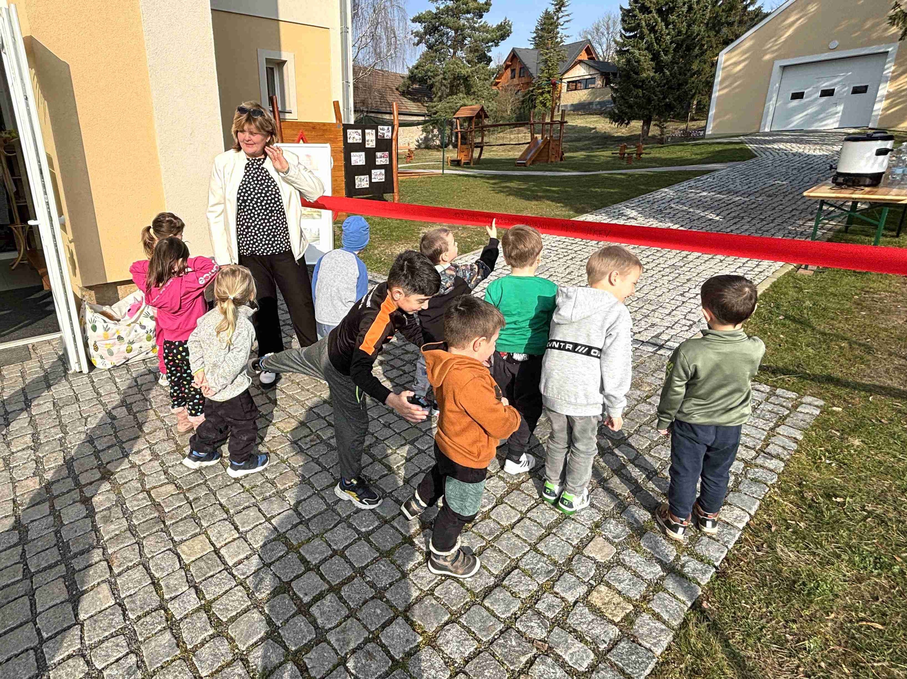 Oranžové hřiště MŠ Jíkev