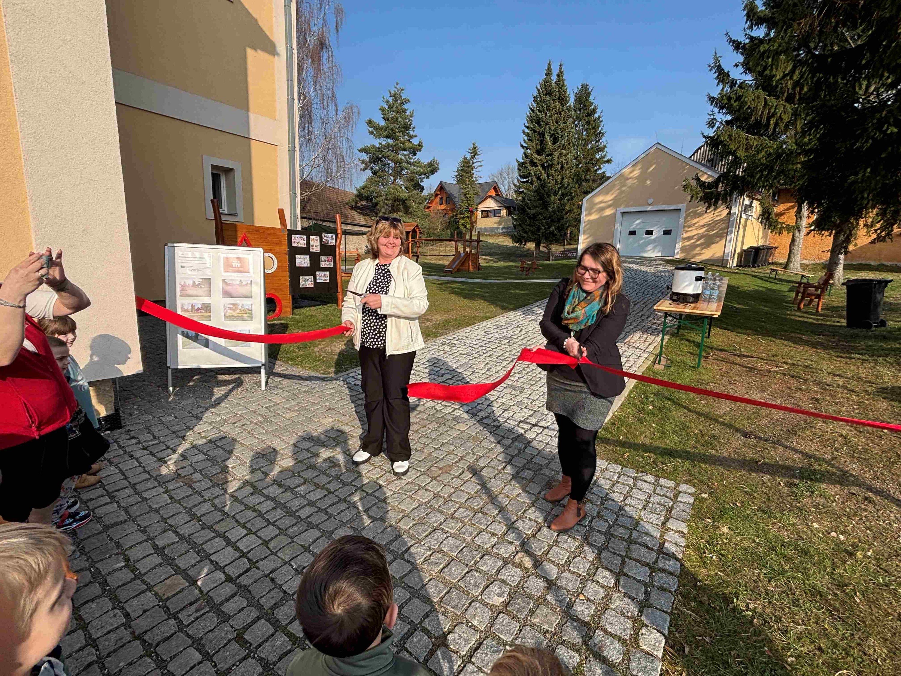 Oranžové hřiště MŠ Jíkev