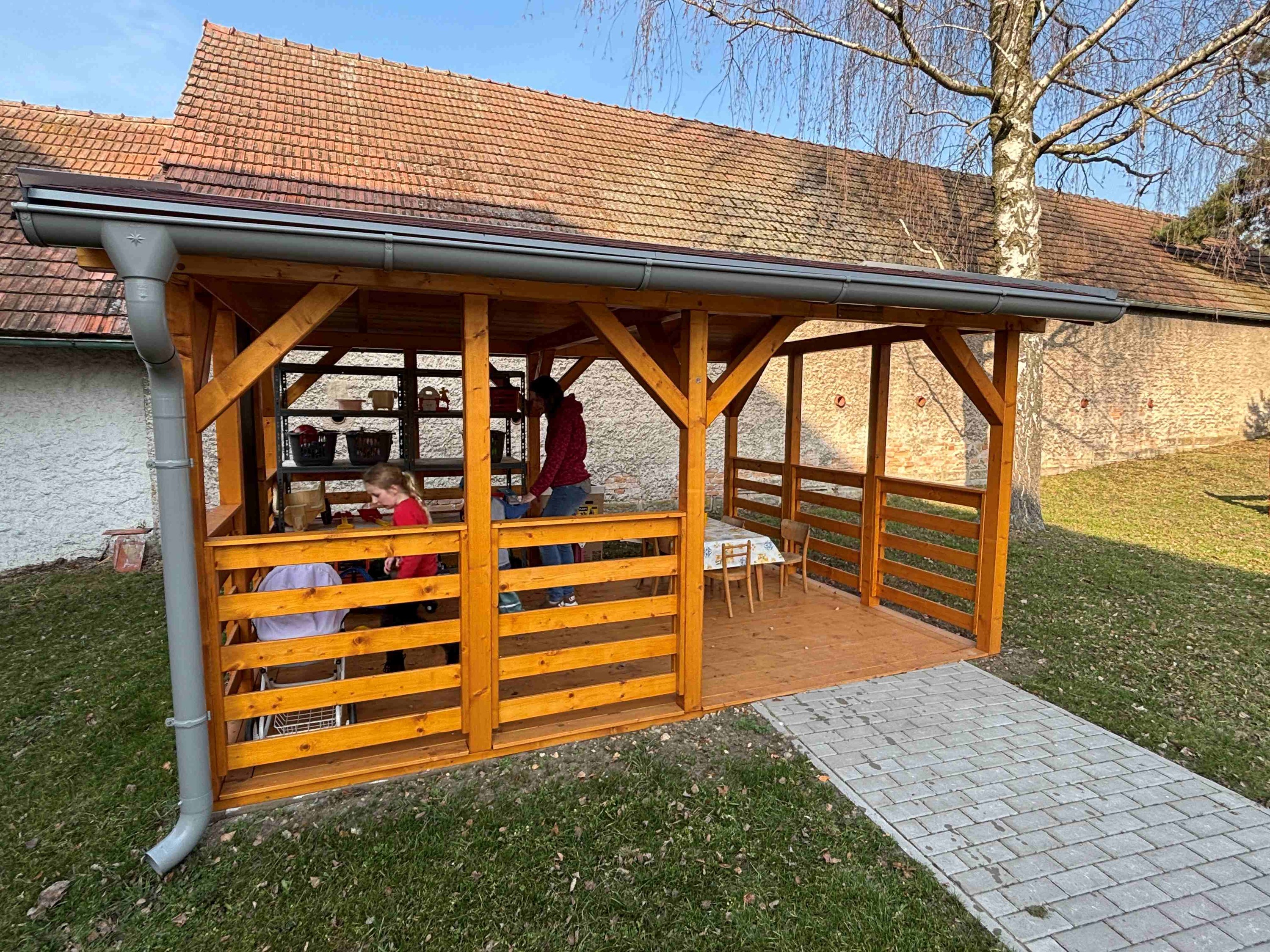 Oranžové hřiště MŠ Jíkev