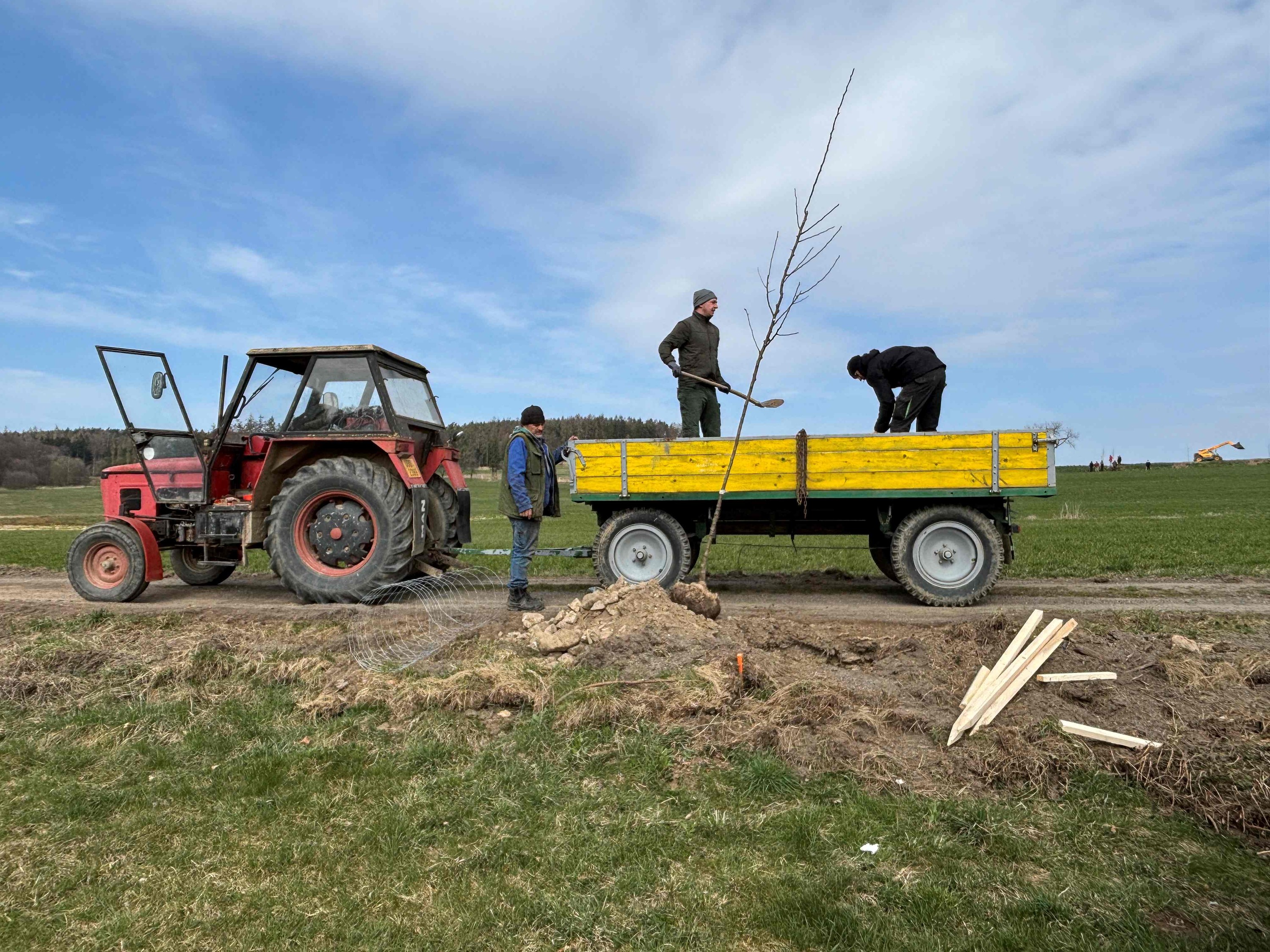 Grant Stromy Chmelná