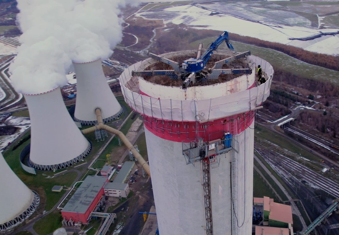 Demolice komína EPR2