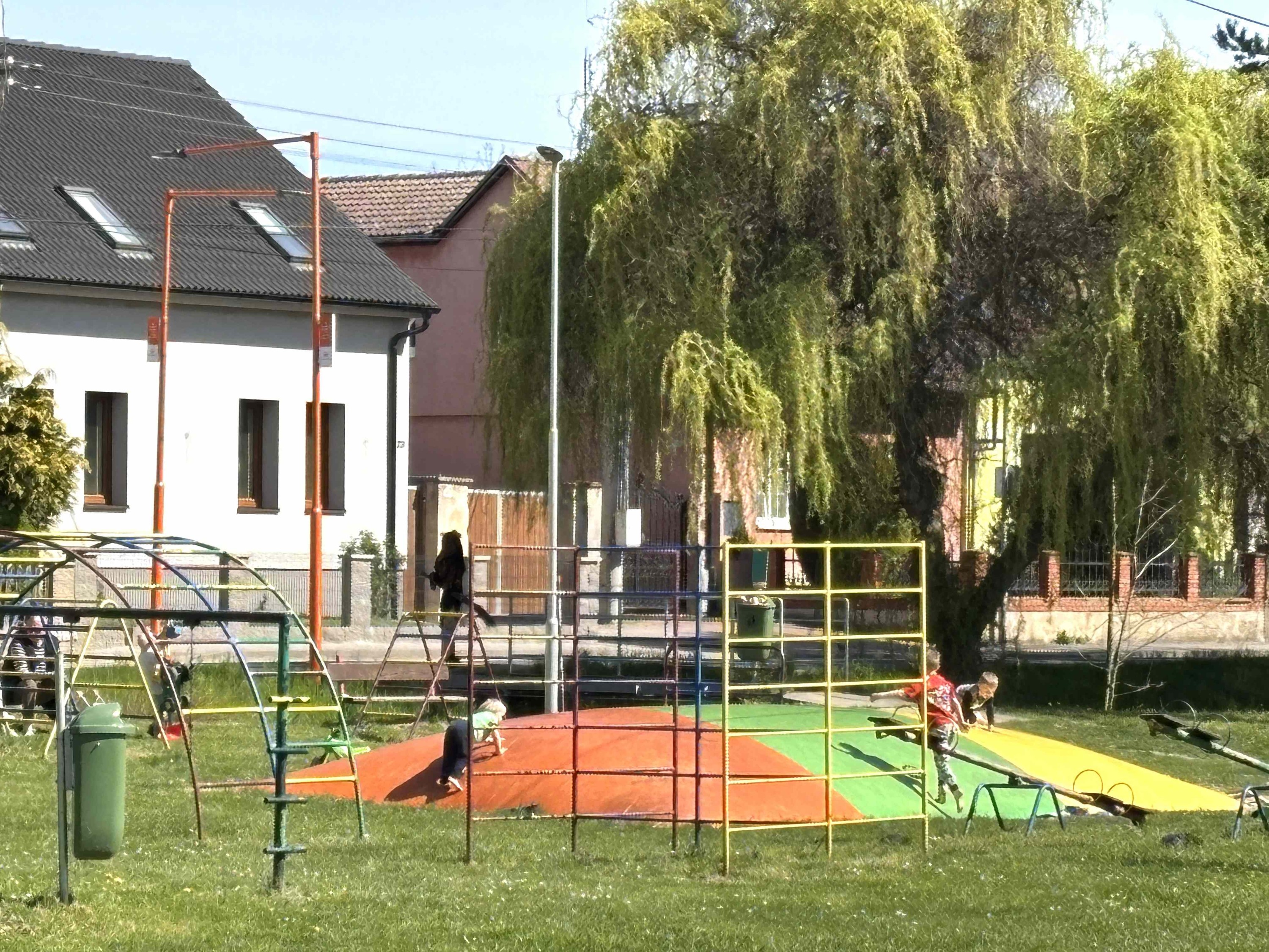 Oranžový přechod Řisuty