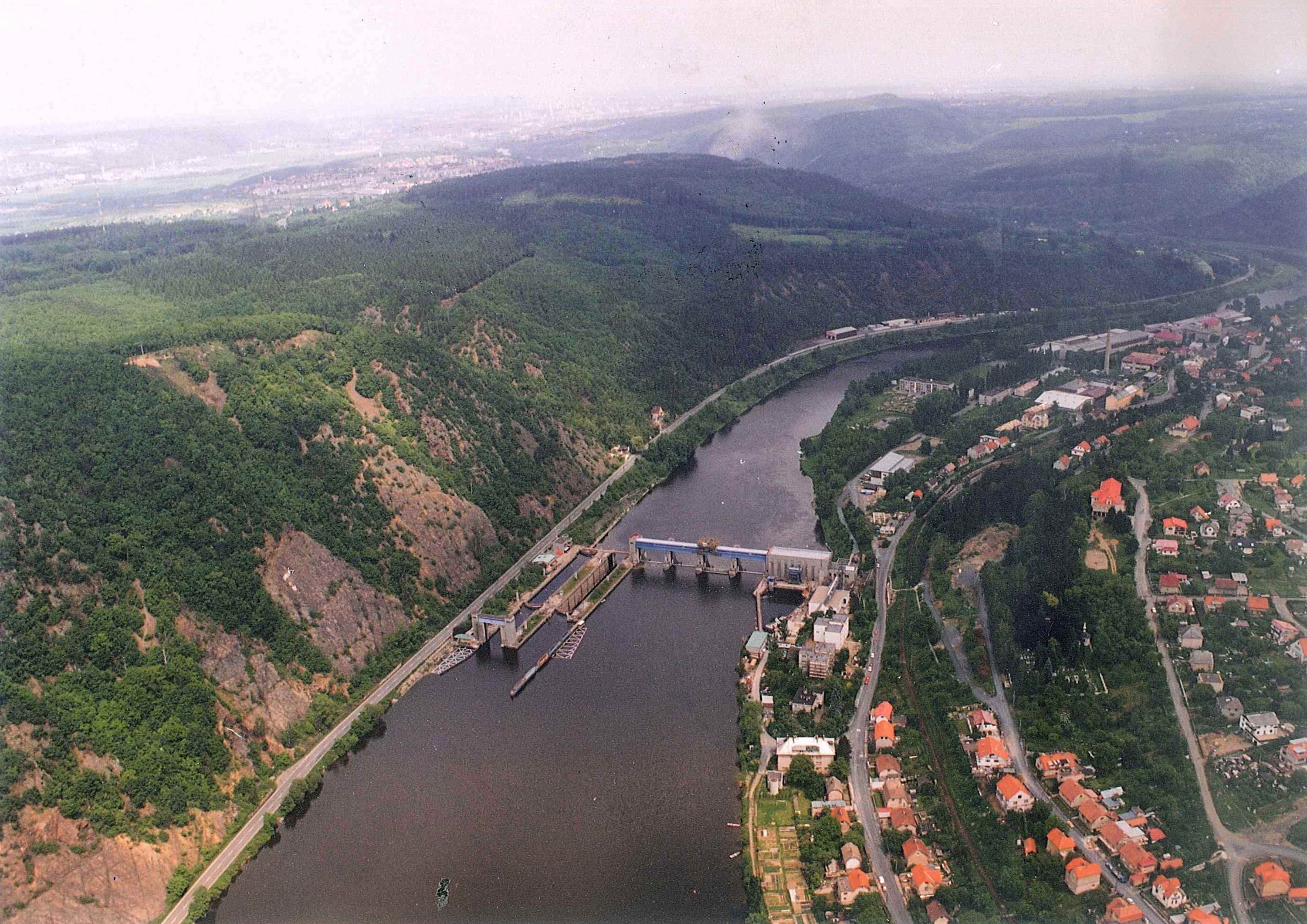 Vodní dílo a elektrárna Vrané nad Vltavou dnes