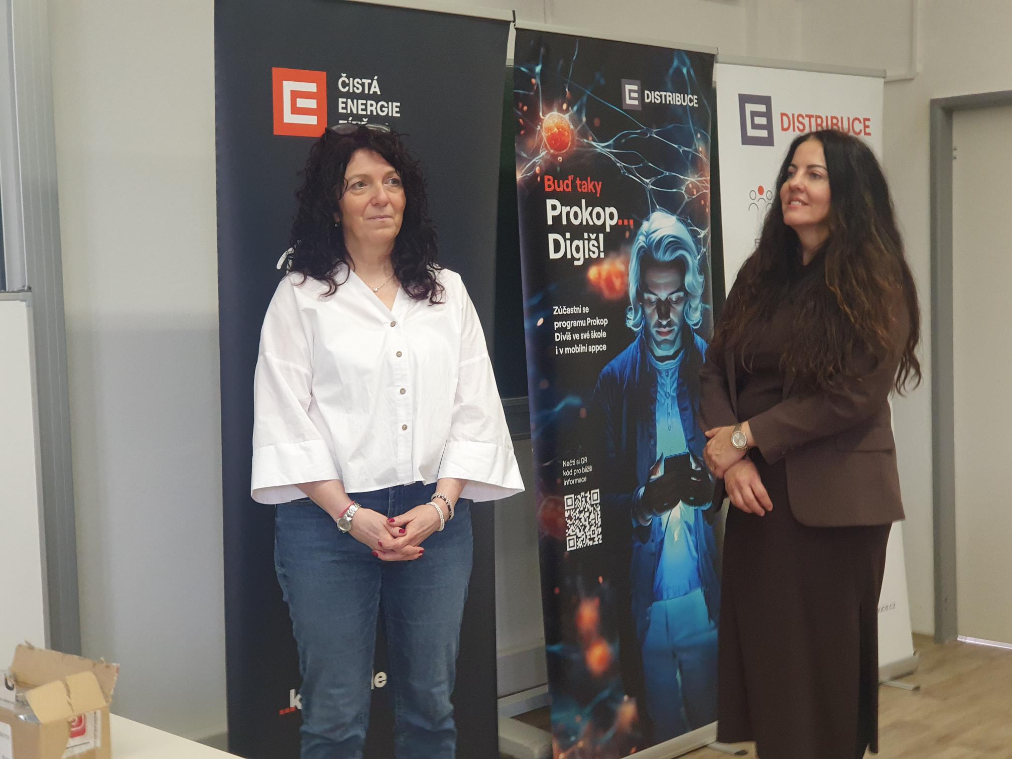 Gabriela Motejzíková a Alexandra Hrubešová, ČEZ Distribuce, Plzeň, říjen 2026