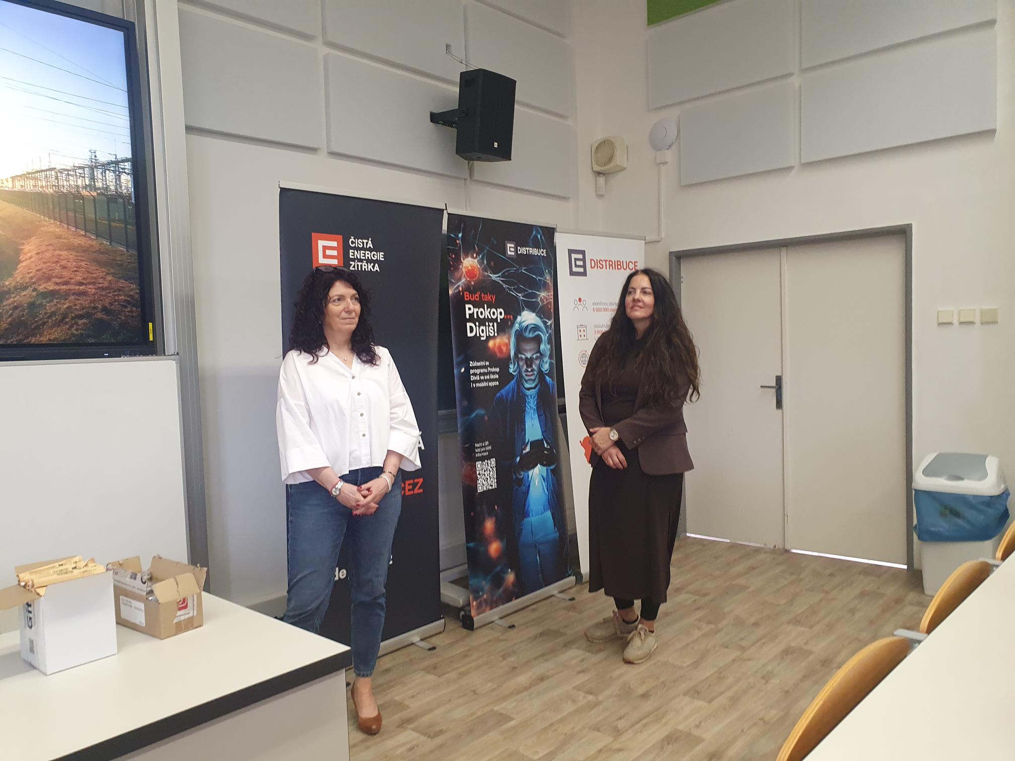 Gabriela Motejzíková a Alexandra Hrubešová, ČEZ Distribuce, Plzeň, říjen 2026