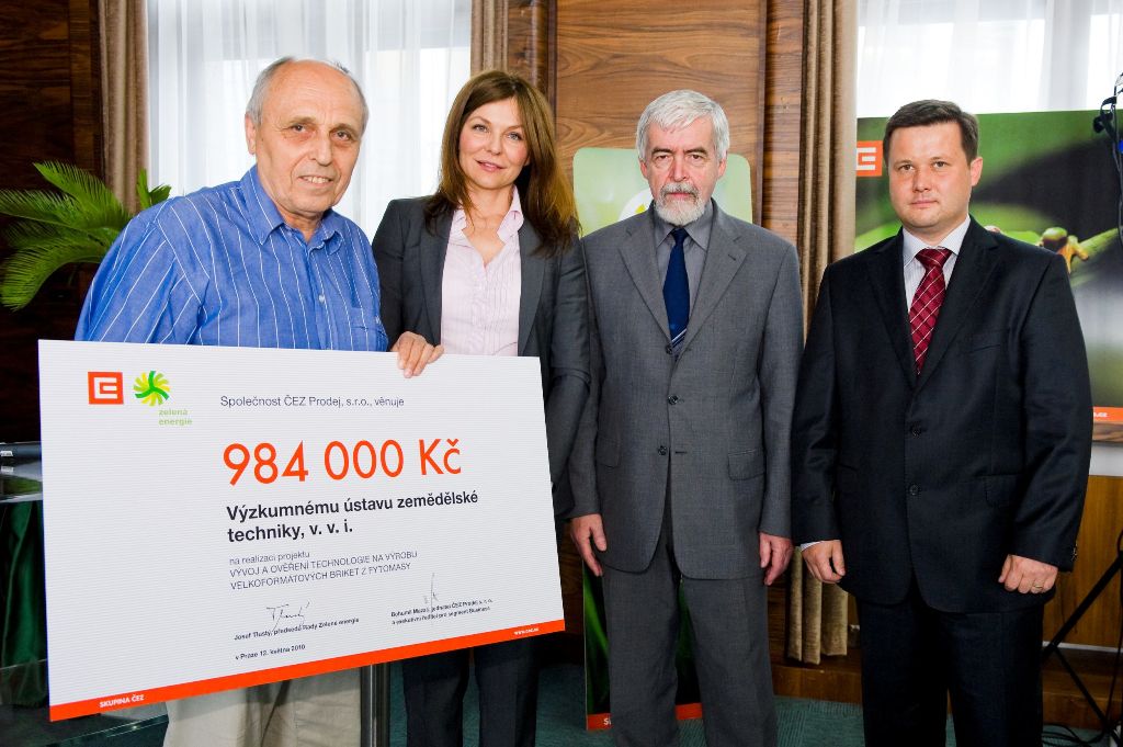 Předávání šeků Zelené energie