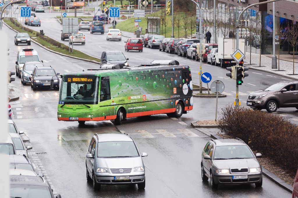 elektrobus_pst_cez_arriva_12.jpg