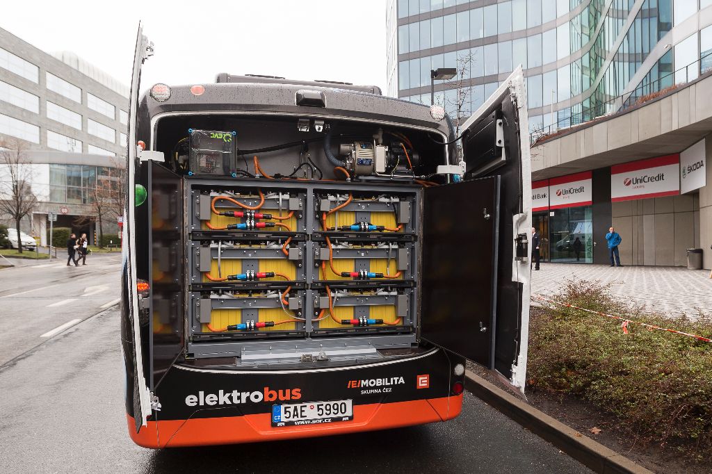 elektrobus_pst_cez_arriva_23.jpg