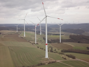 výroba větrné elektrárny Německo 2017