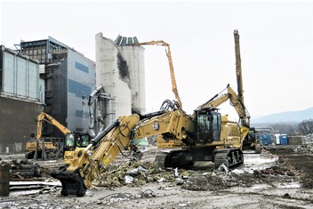 Demolice sil na vápenec.