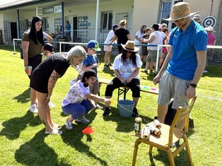 Sportovní den pro handicapované v Úhošťanech v režii sdružení Světlo Kadaň.