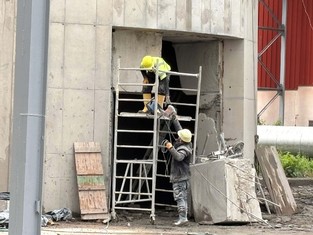 příprava na možnost prací uvnitř komína.