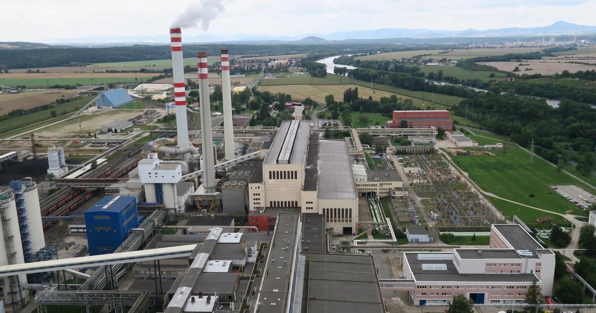 The greening of the largest heat source in the Czech Republic has begun