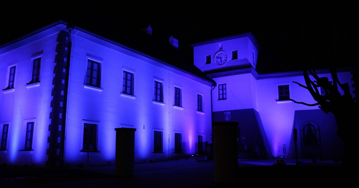 The Temelín information center will glow blue.  Thus, energetic will join the support of people affected by autism |  CEZ Group